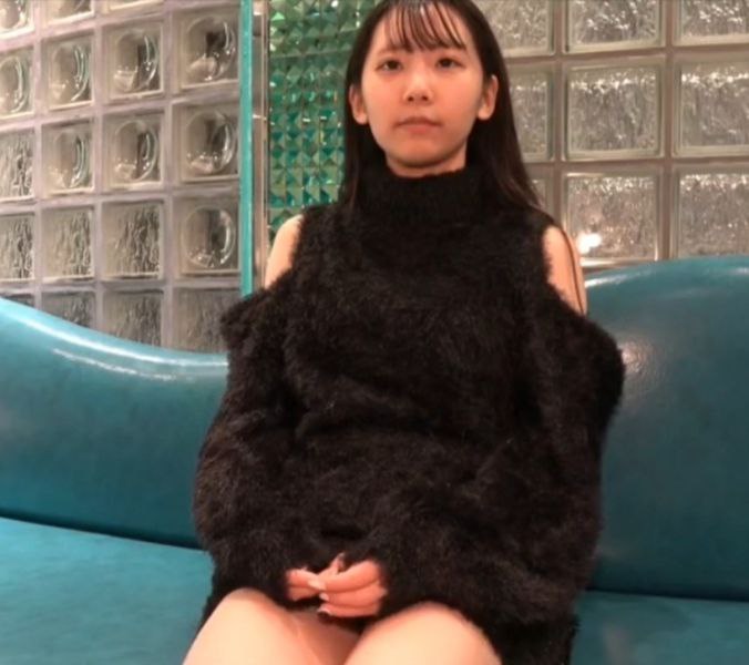 网红美女软萌萝莉小仙新年首作-白猫咪的呻吟 跳蛋塞粉穴 挑逗到顶峰高潮喷水